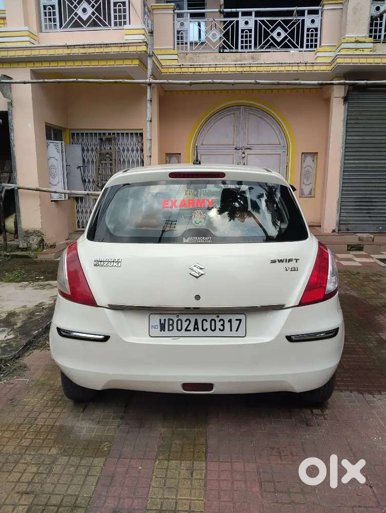 Maruti Suzuki Swift 2013 Diesel 90000 Km Driven