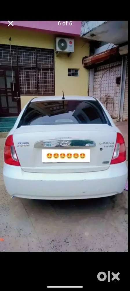 Well Maintain Car Ac Chilled Music System Okay 70% Tire 25 Mileage