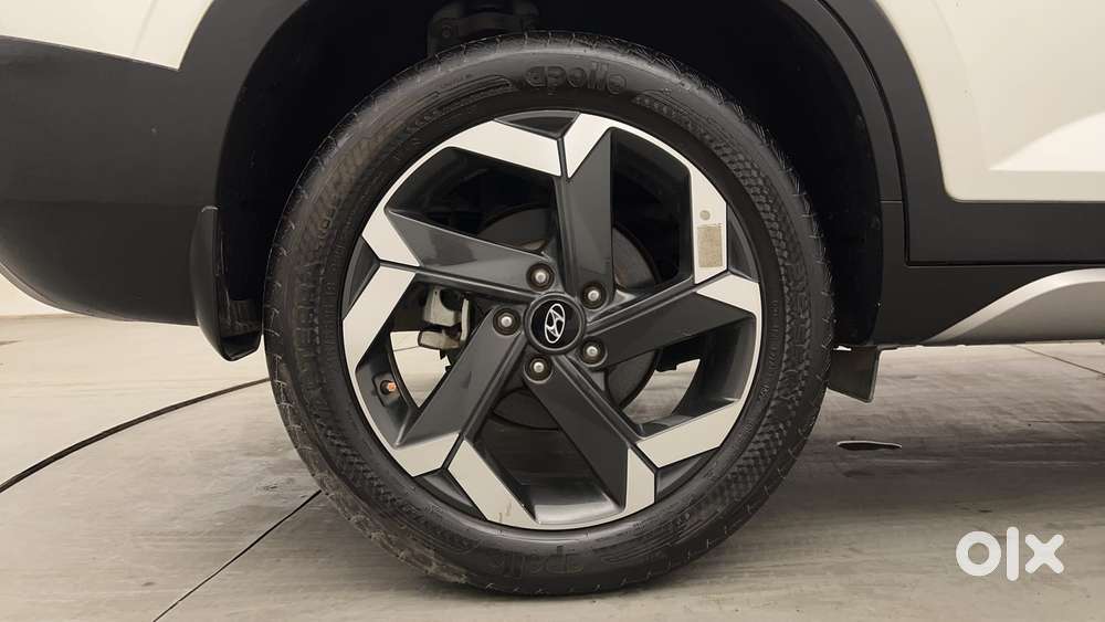 Hyundai Alcazar Platinum, 2022, Petrol