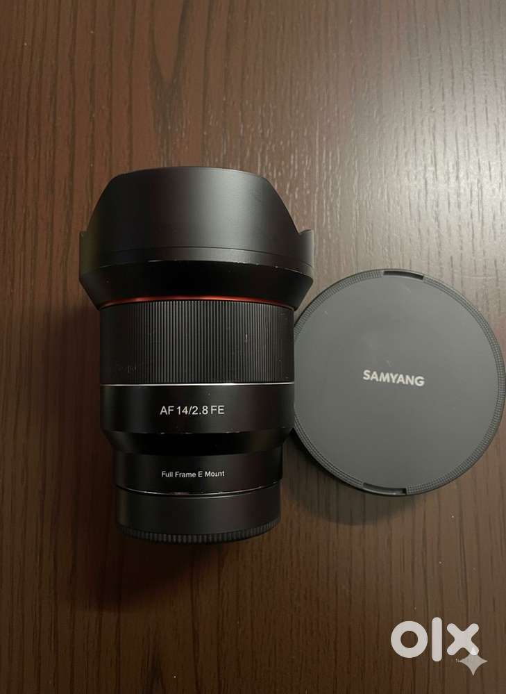 Samyung 14mm 2.8 af sony mount