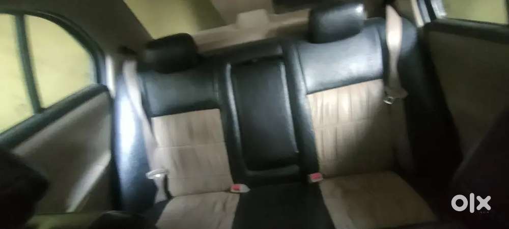 Maruti Suzuki Dzire 1.2 Zxi 2012