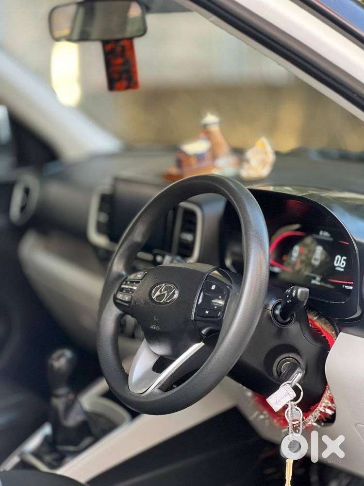 Hyundai Venue [2022-ongoing] 1.2 S, 2022, Petrol