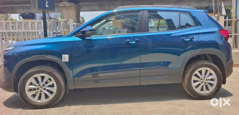 Skoda Kylaq Signature At, 2025, Petrol