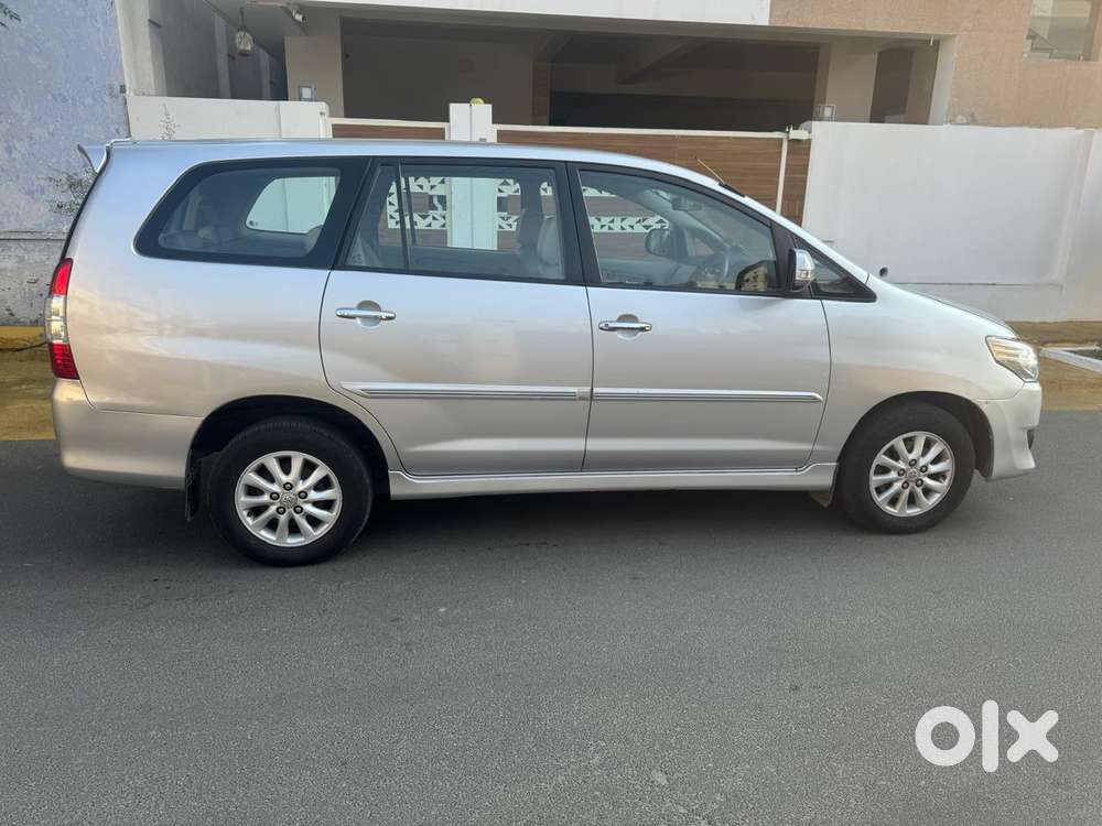 Toyota Innova 2.5 Vx 8 Str, 2013, Diesel