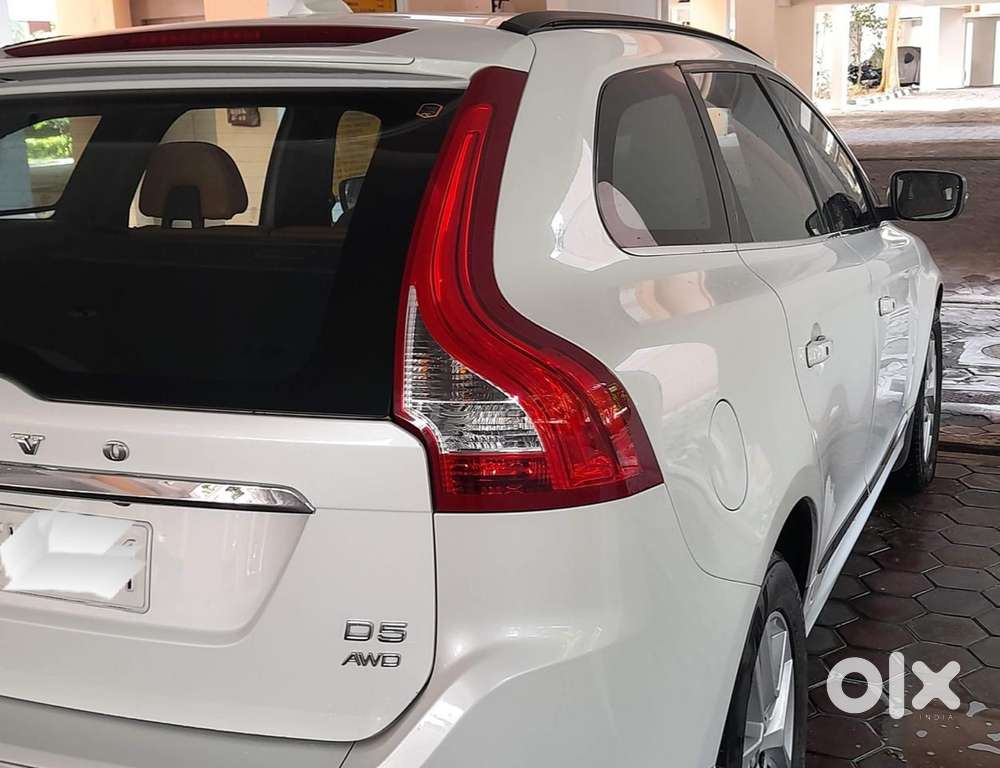 Volvo Xc60 2.4 D5 Awd At, 2016, Diesel