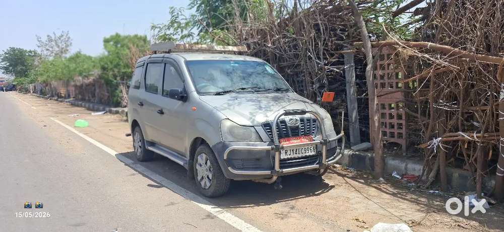 Mahindra Xylo 2010 Diesel Well Maintained Car