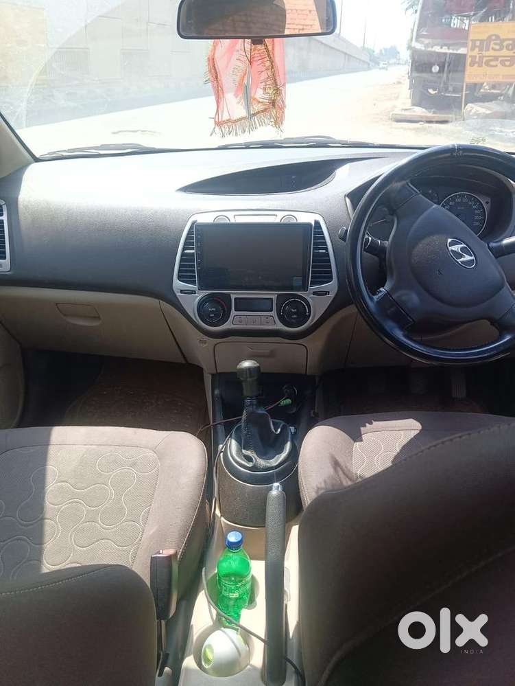 Genuine 52000 Km Driven With Ambient Lighting Installed