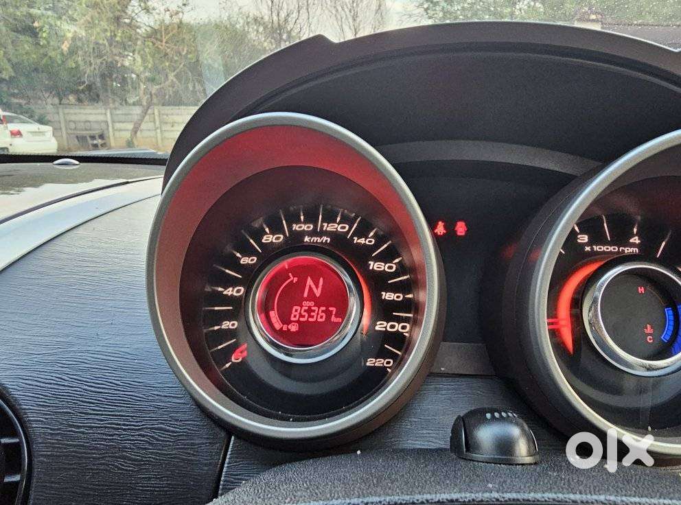 Mahindra Xuv500 2011-2015 W8 2wd, 2012, Diesel