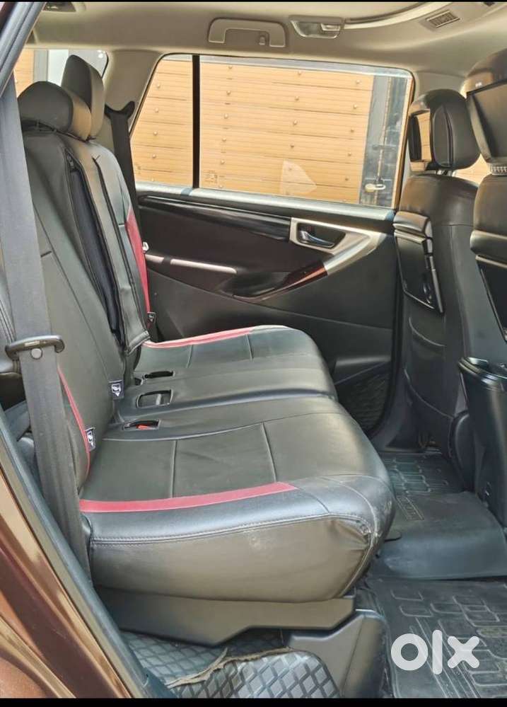 Toyota Innova Crysta 2.4 V, 2017, Diesel