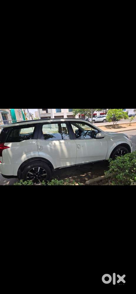 Mahindra Xuv500 Diesel 2018 Car