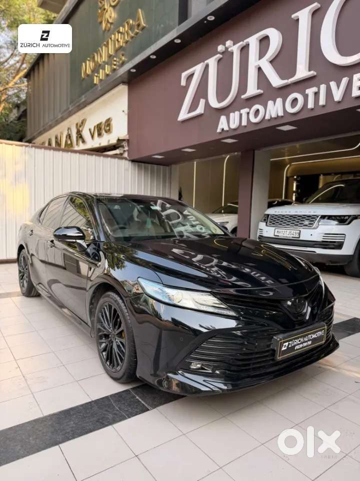 Toyota Camry Hybrid, 2019, Petrol