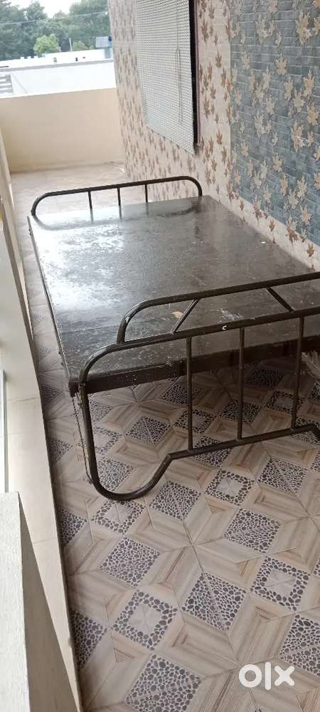 Double cot Iron bed