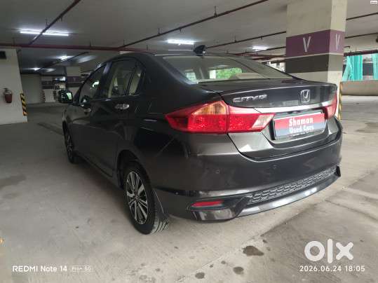 Honda City V Mt, 2022, Petrol