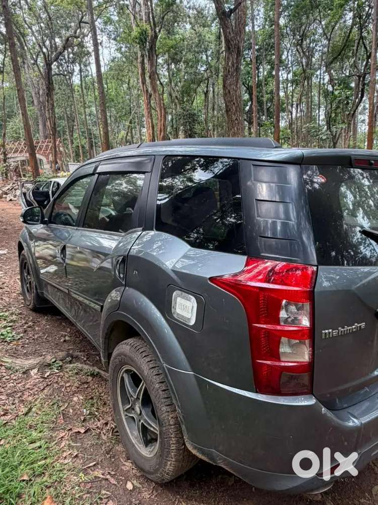 Mahindra Xuv500 2014 Diesel 152000 Km Driven