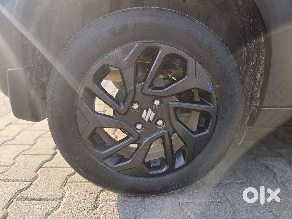 Maruti Suzuki Fronx Delta Plus 1.2 Mt, 2025, Petrol