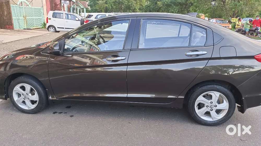 Honda City I-dtec V  2015 Model  2016 Registration