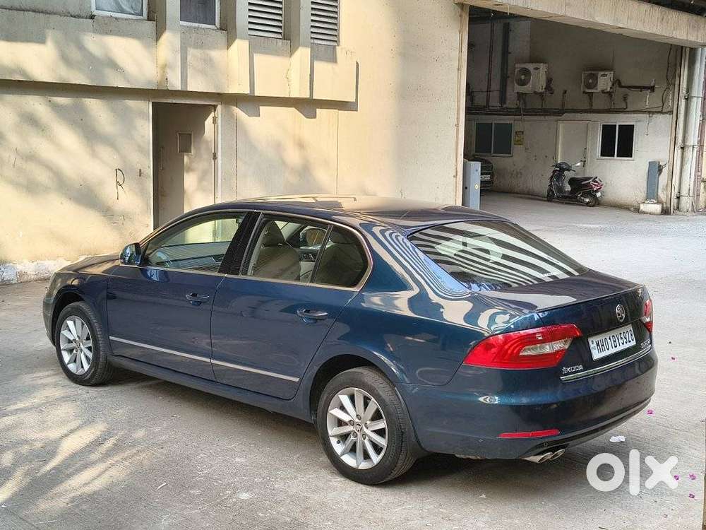 Skoda Superb 1.8 Elegance Tsi At, 2015, Petrol
