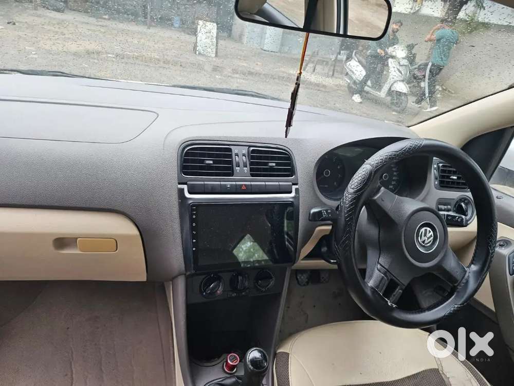Volkswagen Vento 2013 Petrol 90000 Km Driven