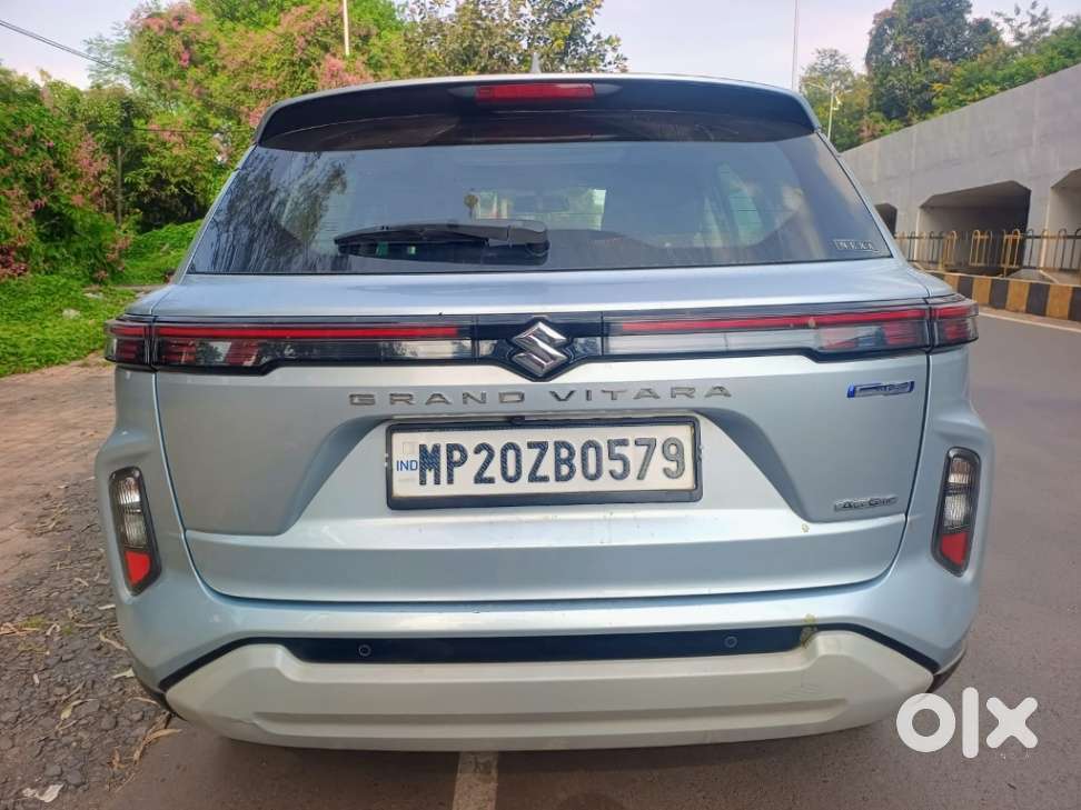 Maruti Suzuki Grand Vitara 1.5 Alpha Smart Hybrid Allgrip, 2022, Pet..