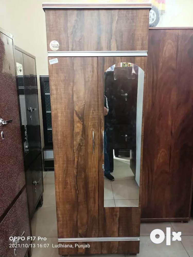 A brand new wooden almirah size 7 2.5 availablep Beds