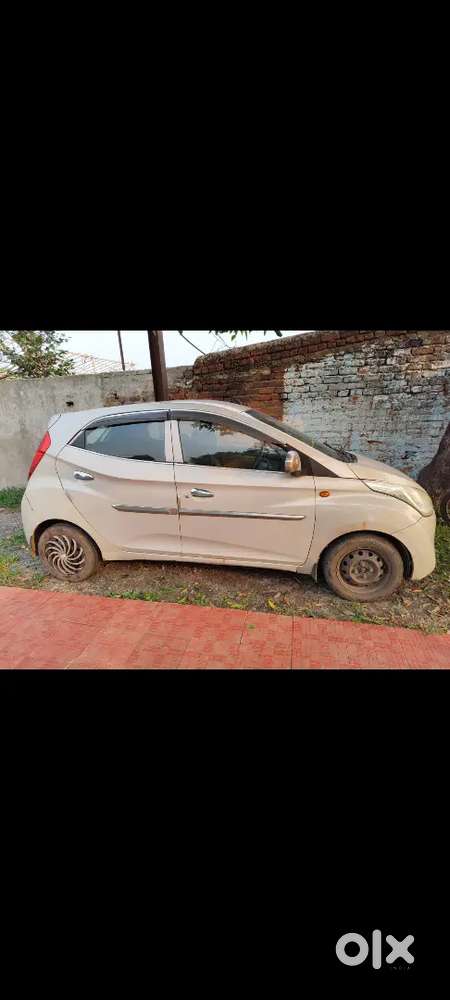 Hyundai Eon 2013 Petrol Era