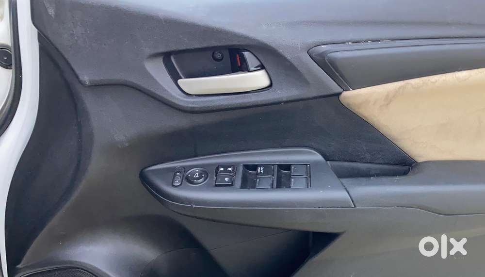 Honda Jazz V Cvt, 2019, Petrol