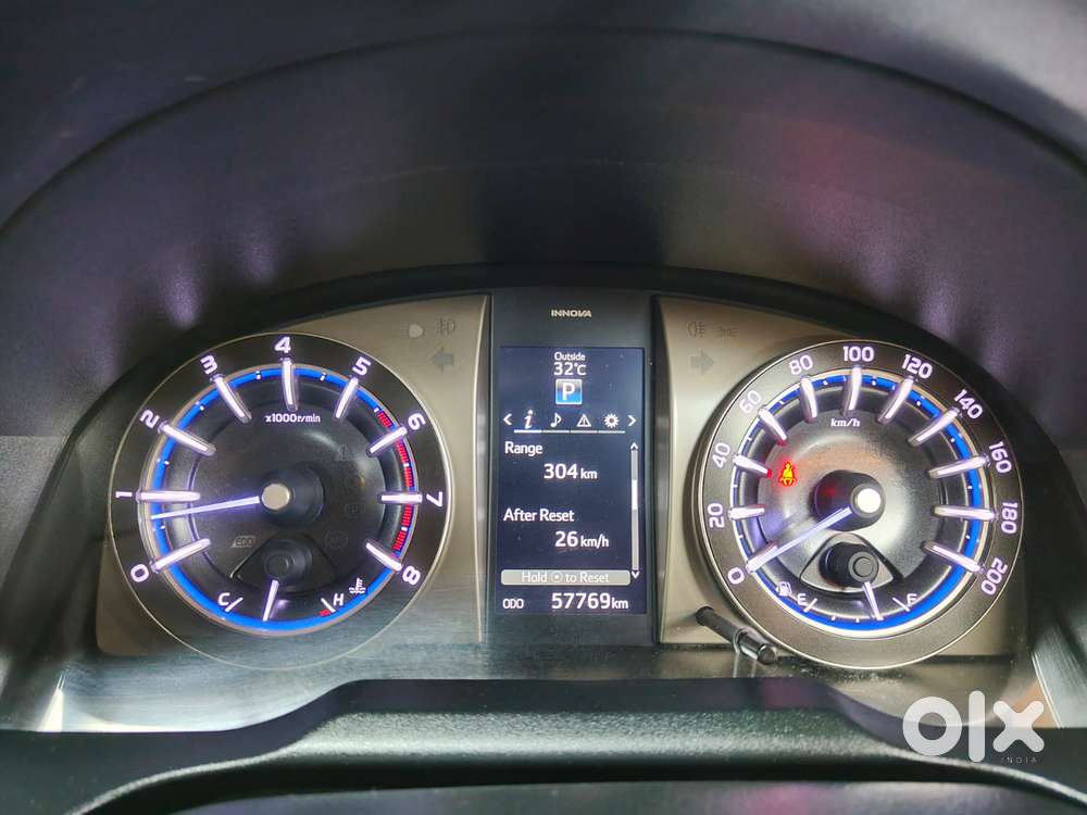 Toyota Innova Crysta [2020-ongoing] 2.7 Zx At 7 Str, 2022, Petrol