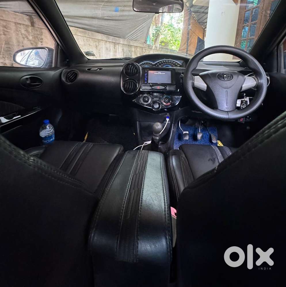 Toyota Etios Liva 2015 Diesel Well Maintained