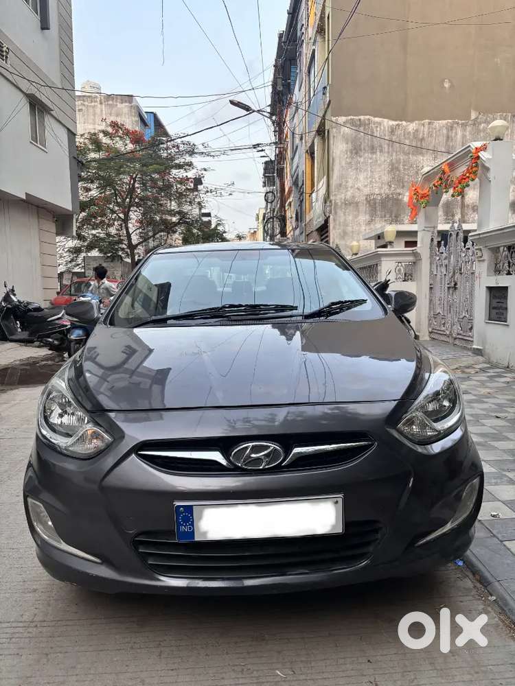 Hyundai Verna 2012 Petrol Well Maintained