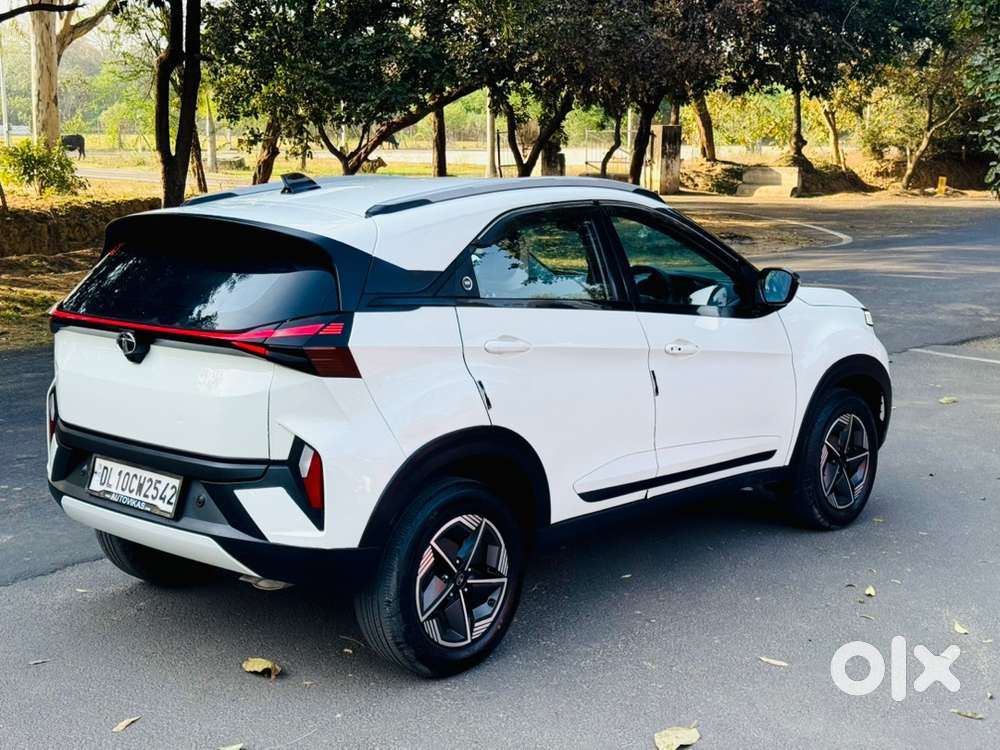 Tata Nexon 2023 Oct Creative Petrol Well Maintained