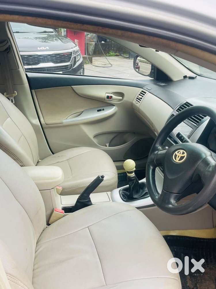 Toyota Corolla Altis 1.8 J, 2011, Diesel