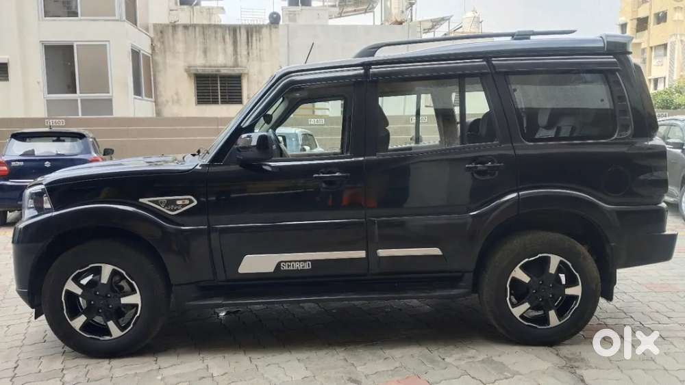Mahindra Scorpio Classic, 2025, Diesel
