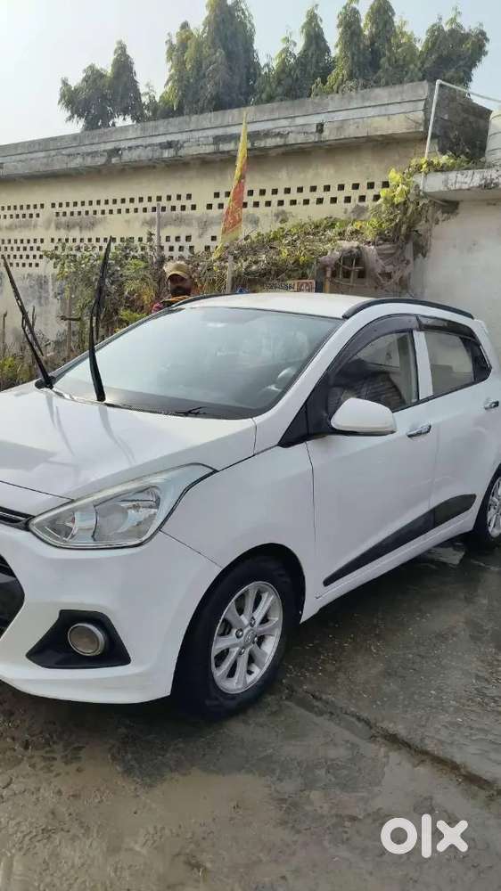 Hyundai Grand I10 2015 With Cng Petrol