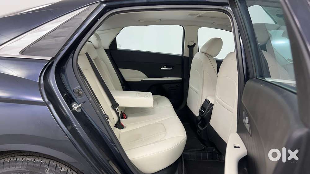 Hyundai Verna 1.5 Sx (o) Vtvt Ivt, 2023, Petrol
