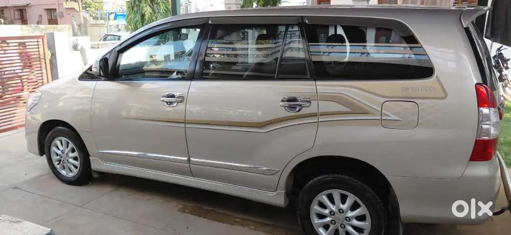 Toyota Innova Diesel 2014 Klm 204772.