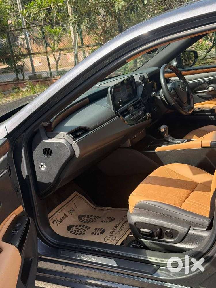 Lexus Es 300h Exquisite, 2023, Petrol