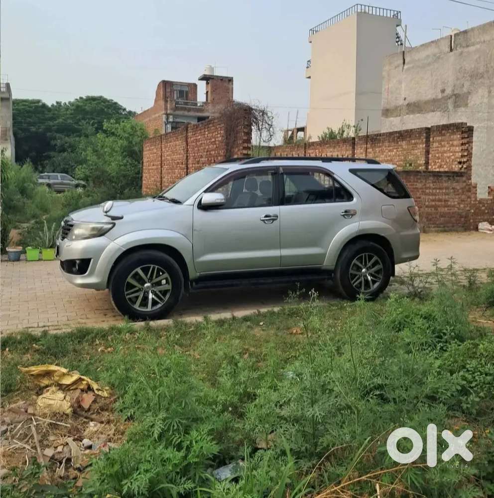 Toyota Fortuner Automatic 4×2