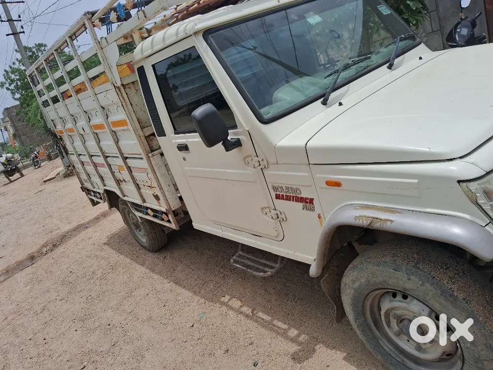 Mahindra Bolero Maxi Truck