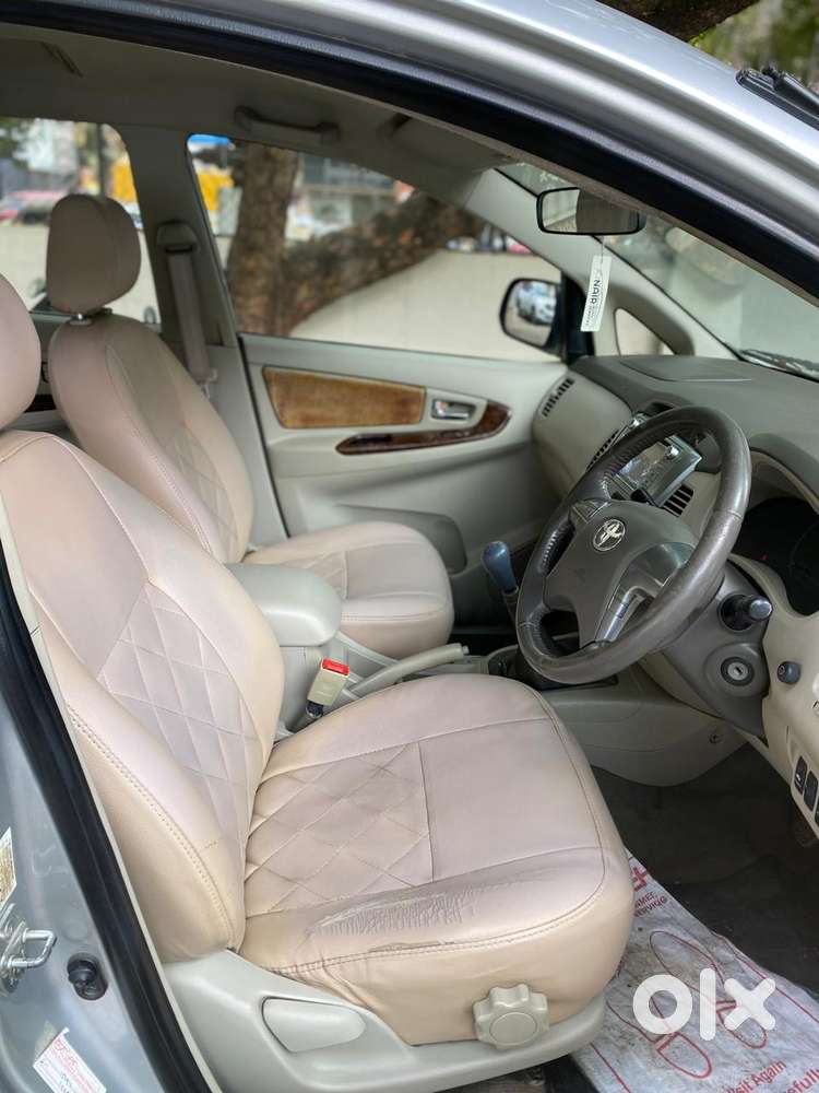 Toyota Innova 2.5 V 7 Str, 2014, Diesel