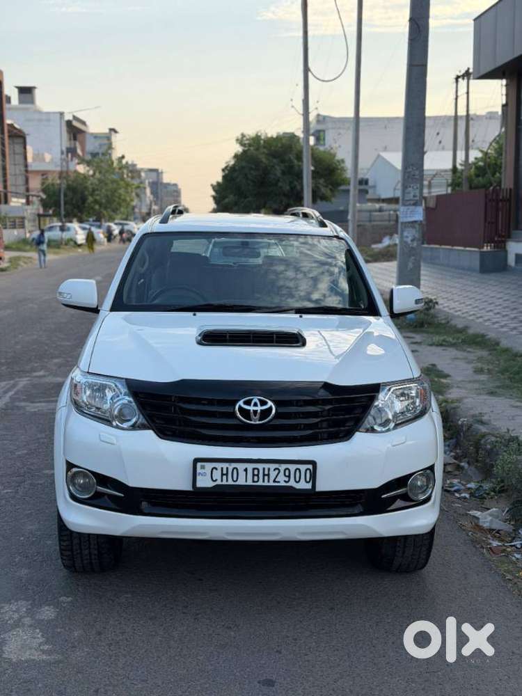 Toyota Fortuner 3.0 4x2 Automatic, 2016, Diesel