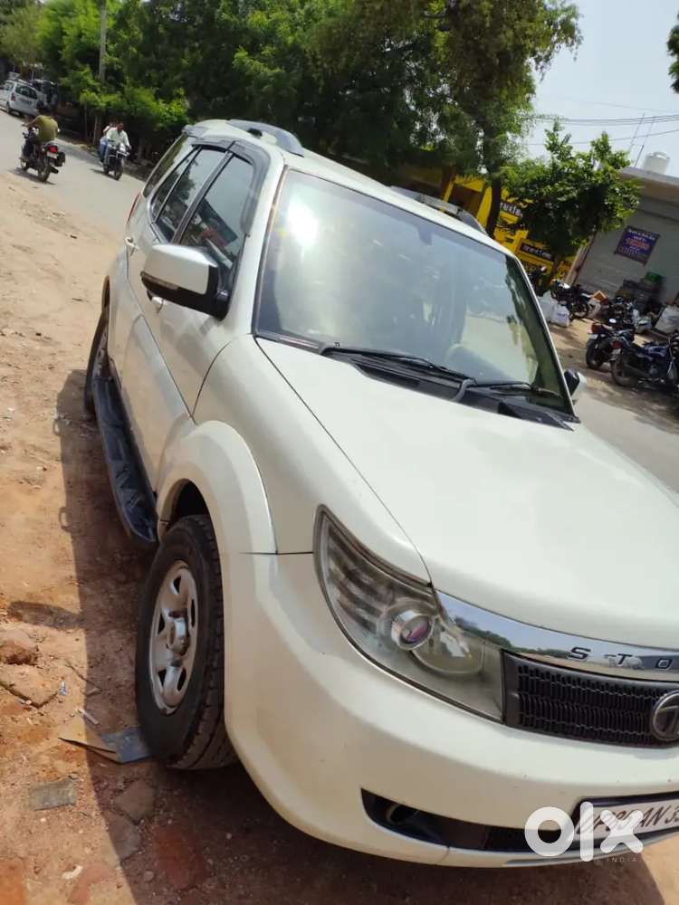 Tata Safari Storme 2014 Diesel Manual 2nd Owner