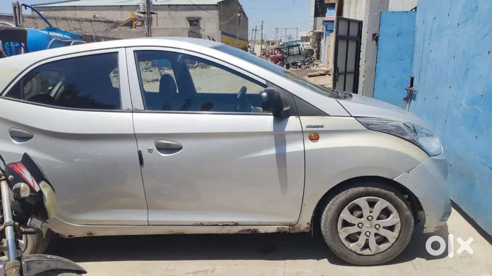 Hyundai Eon 2015 Petrol Well Maintained