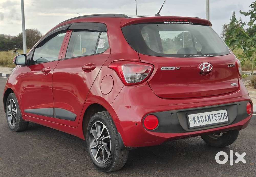 Hyundai I10 Sportz At, 2017, Petrol