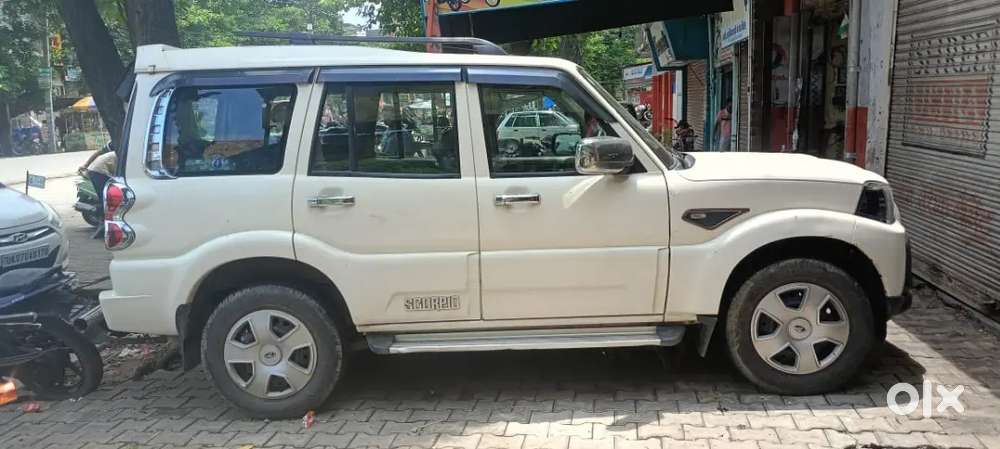 Mahindra Scorpio S5 Plus 2019