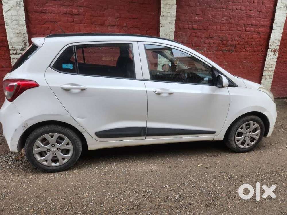 I 10 Grand 2016 Model Mint Condition