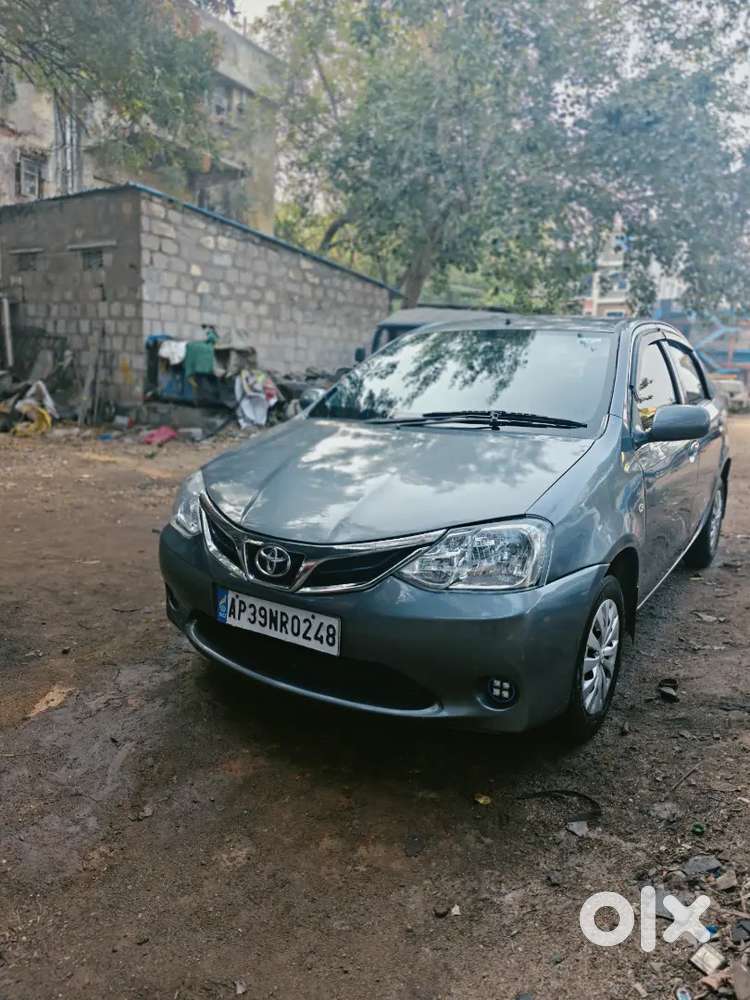 Well-maintained 2015 Toyota Etios Diesel - Manual