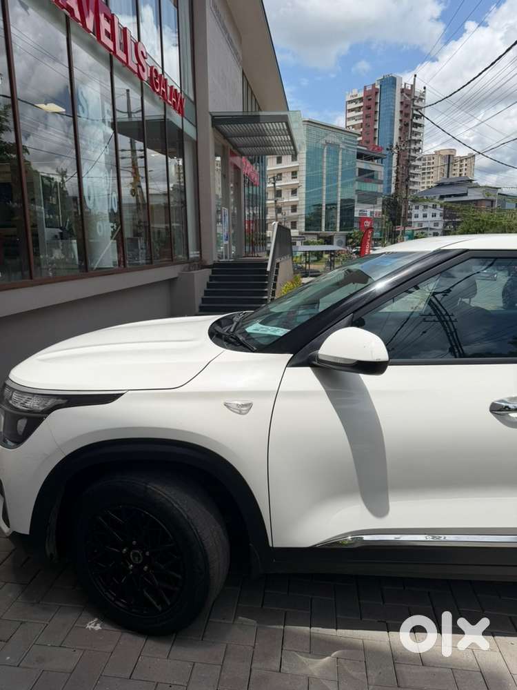 Kia Seltos Petrol 2021