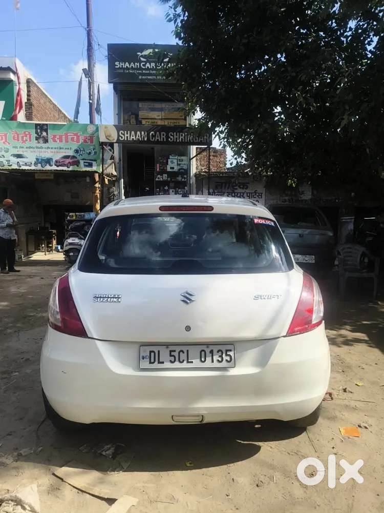 Maruti Suzuki Swift Lxi 2015 Option Petrol Manual