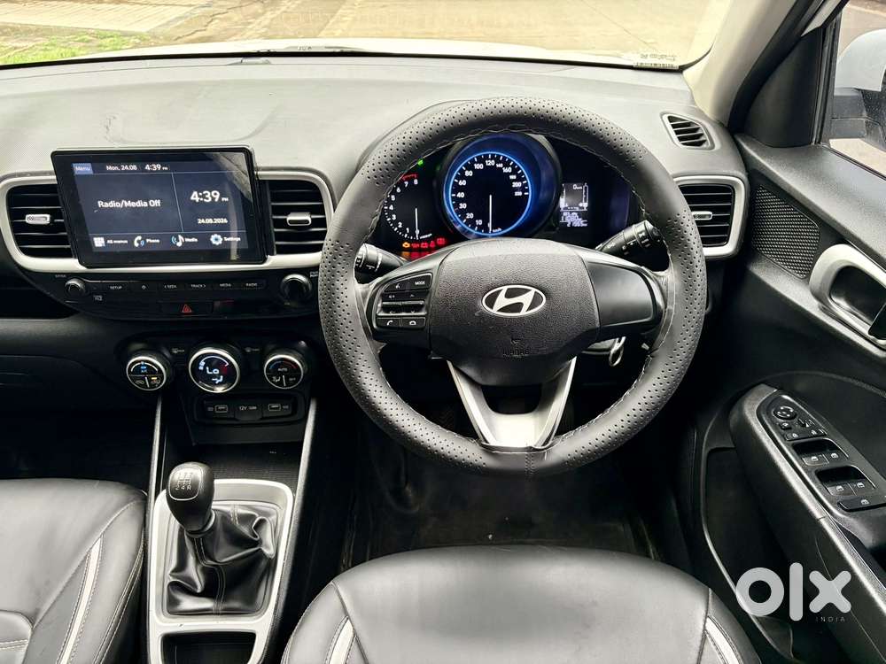 Hyundai Venue S Plus Mt 1.2 Kappa, 2021, Petrol