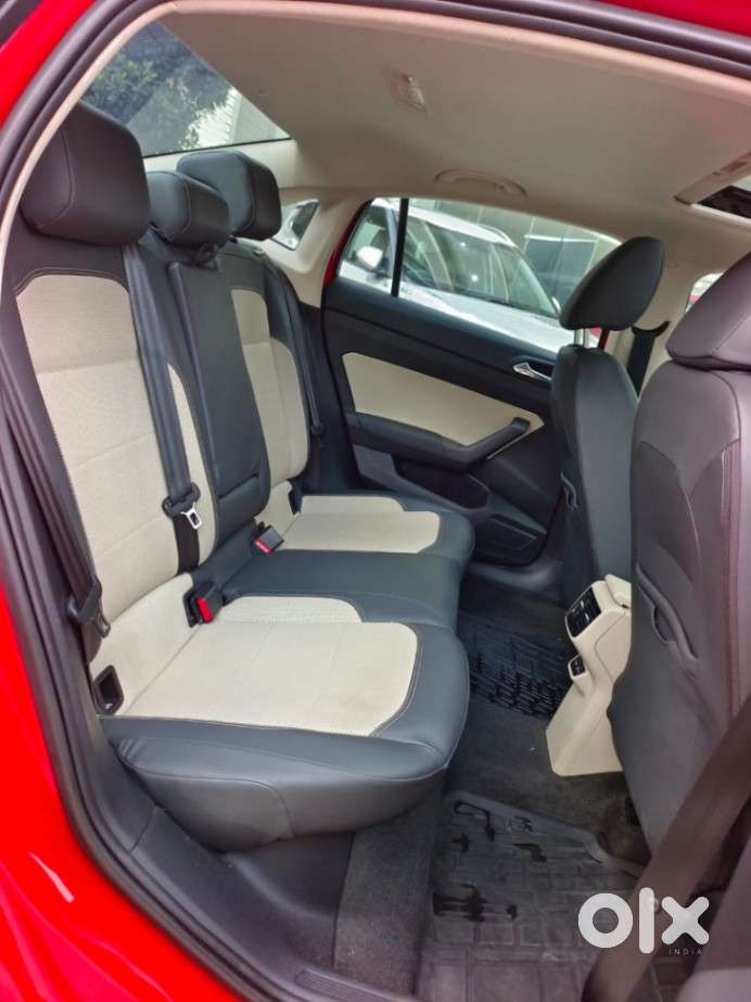 Skoda Slavia Style 1.0l Tsi Mt, 2022, Petrol